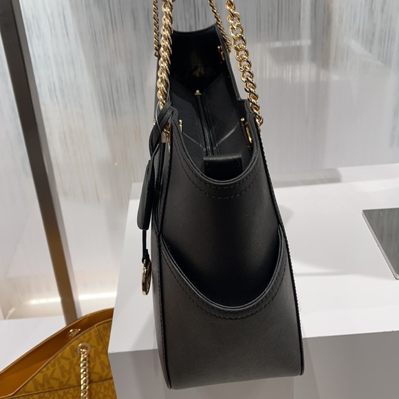 MICHAEL KORS LARGE X CHAIN LOGO SHOULDER BAG - Picture 13 of 15